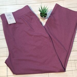 Croft&Barrow sweet violet bottoms